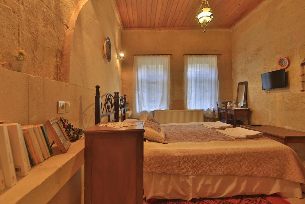 Heaven Cave House - Razziya Evi Bed & Breakfast Ürgüp Bagian luar foto