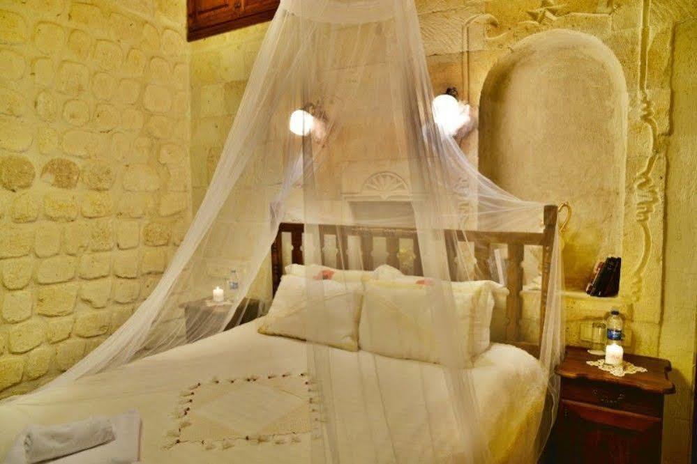 Heaven Cave House - Razziya Evi Bed & Breakfast Ürgüp Bagian luar foto