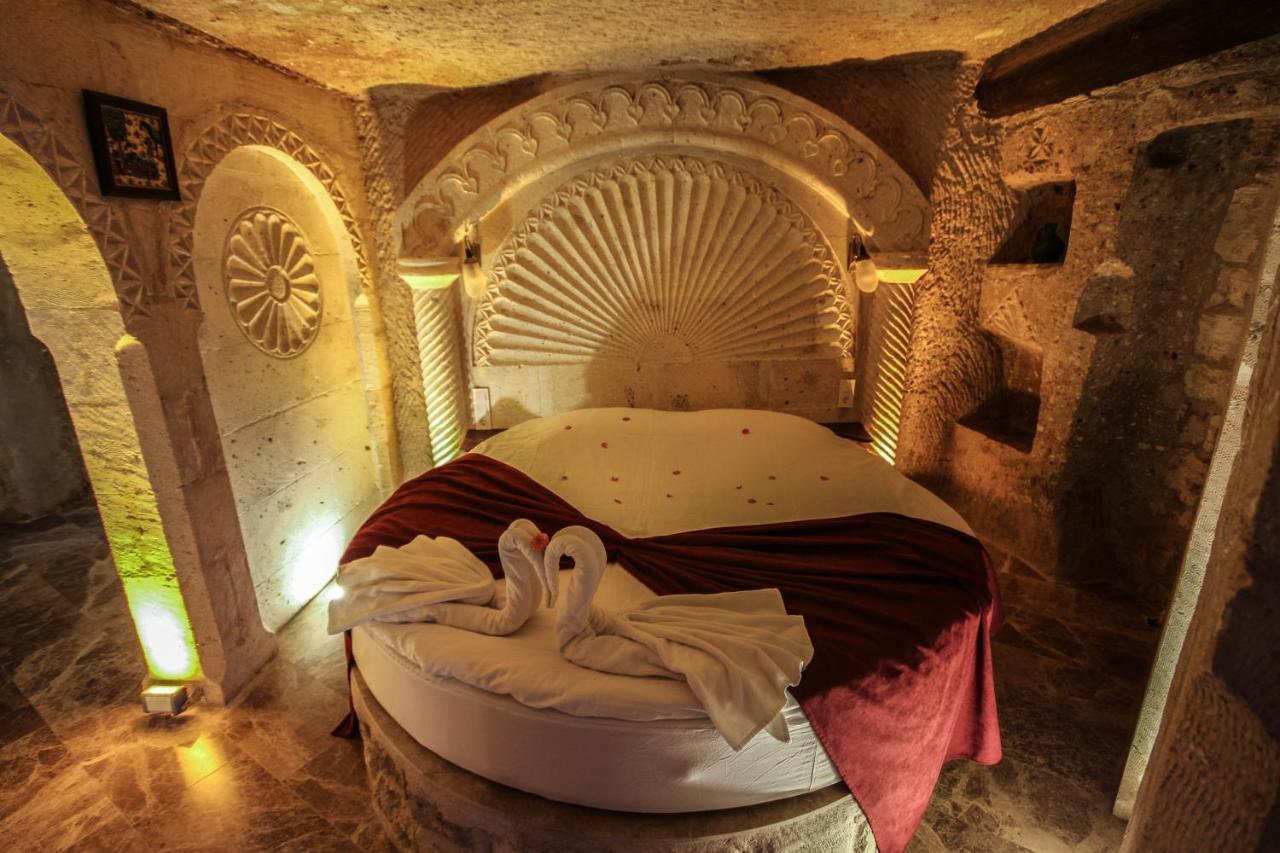 Heaven Cave House - Razziya Evi Bed & Breakfast Ürgüp Bagian luar foto