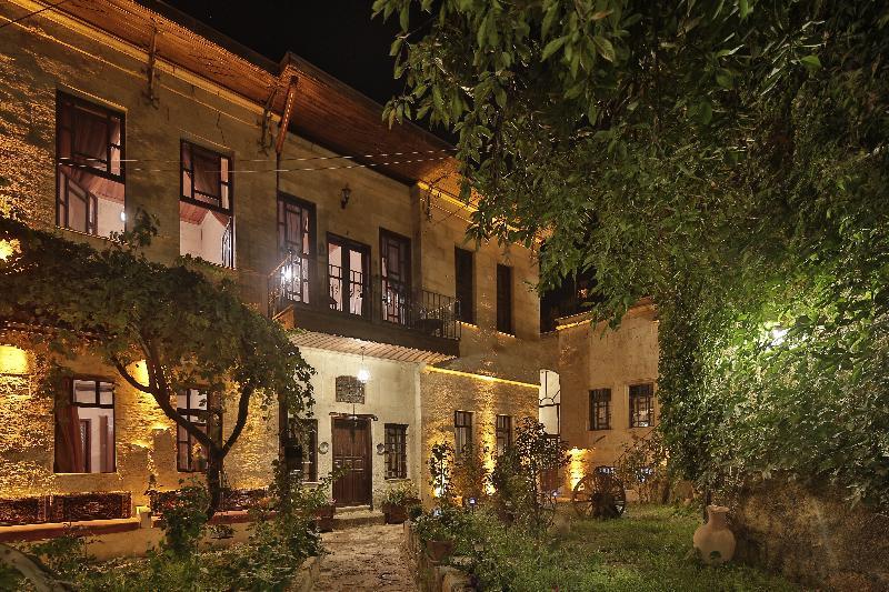 Heaven Cave House - Razziya Evi Bed & Breakfast Ürgüp Bagian luar foto